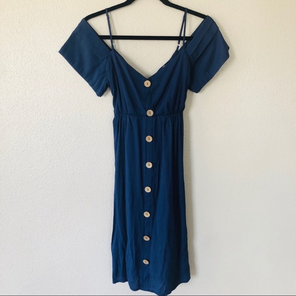 Maternity Dress - Picture 2 of 3